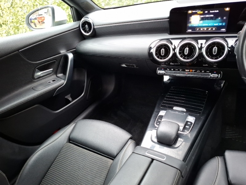 Used Mercedes-Benz A-Class 2019 for sale - 77922389: Photo 11