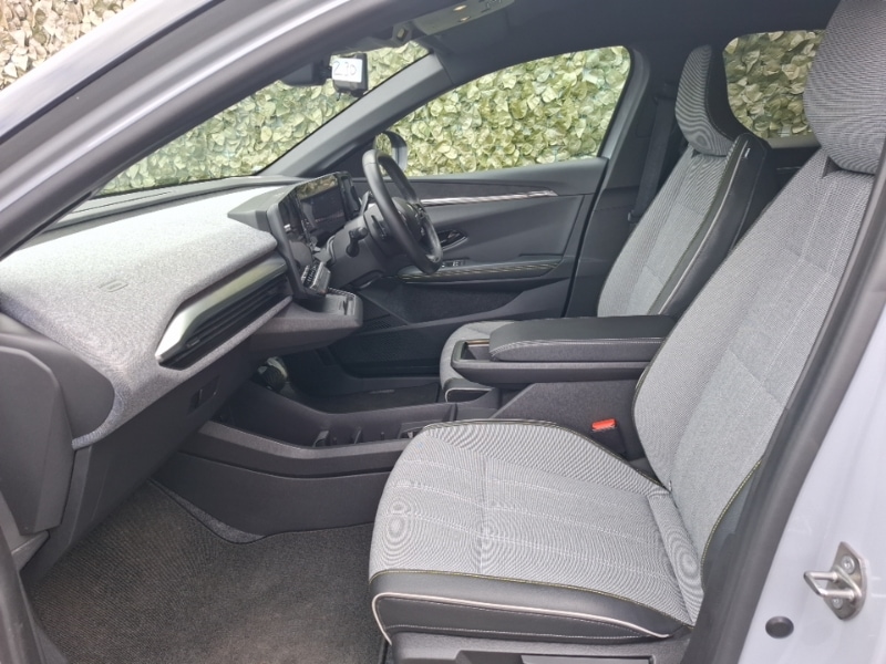 Used Renault Megane E Tech 2024 for sale - 78147094: Photo 5