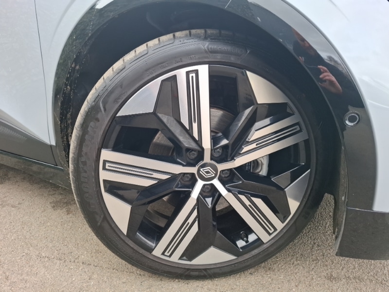 Used Renault Megane E Tech 2024 for sale - 78147094: Photo 9