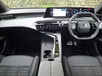 Used Peugeot 3008 2025 for sale - 79704129: Photo