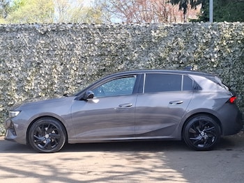 Used Vauxhall Astra 2024 for sale - 78360959: Photo