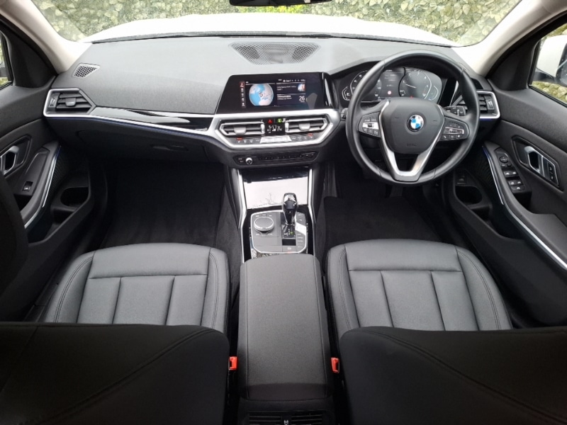 Used BMW 3 Series 2021 for sale - 78099201: Photo 2