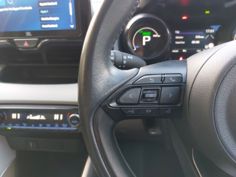 Used Toyota Yaris 2022 for sale - 76387872: Photo 12