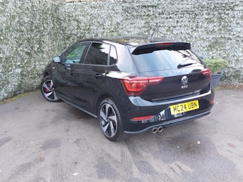 Used Volkswagen Polo 2024 for sale - 76358647: Photo