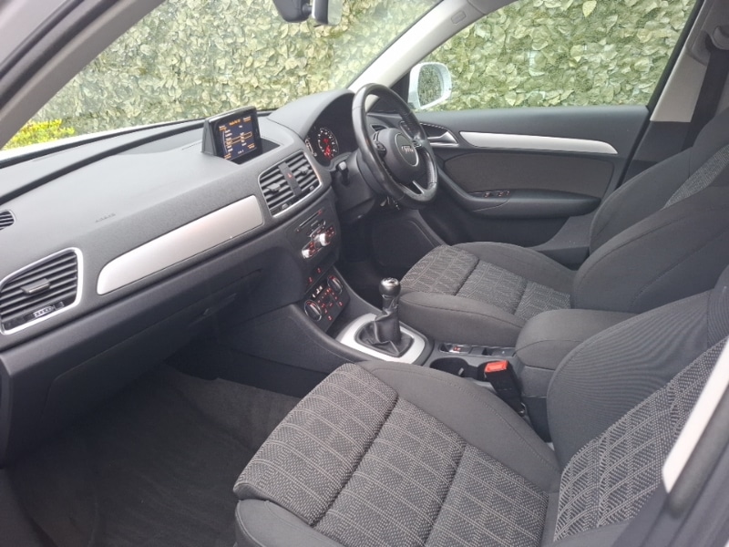 Used Audi Q3 2017 for sale - 77660866: Photo 5