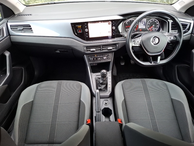 Used Volkswagen Polo 2018 for sale - 77708013: Photo 2