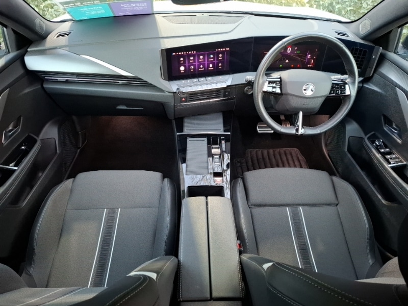 Used Vauxhall Astra 2024 for sale - 76964042: Photo 2