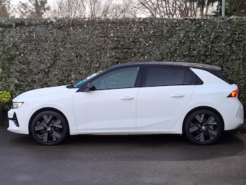 Used Vauxhall Astra 2024 for sale - 76964042: Photo