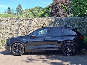 Used Volkswagen Touareg 2023 for sale - 78998288: Photo