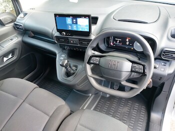 Used Fiat Doblo 2024 for sale - 75125120: Photo