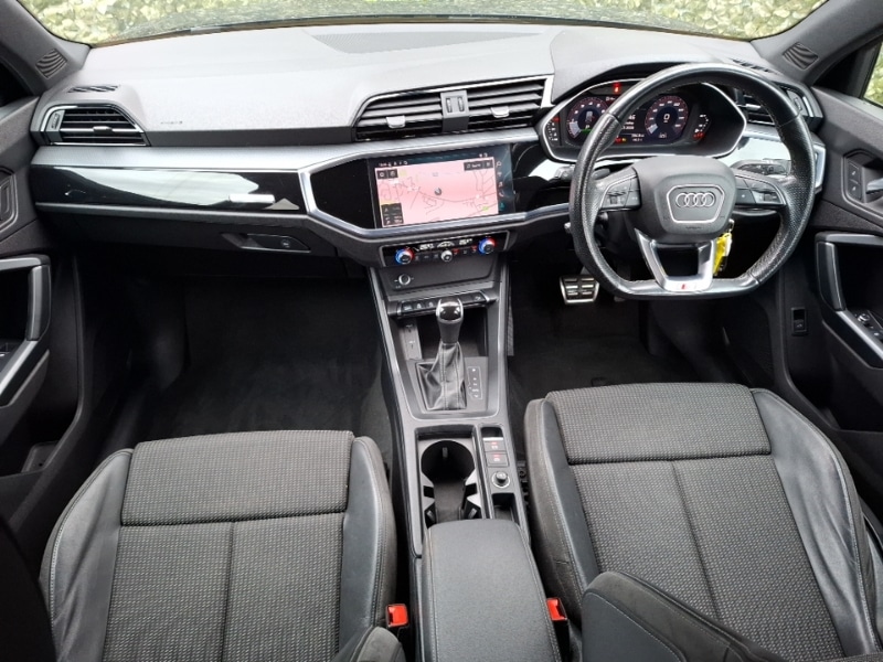 Used Audi Q3 2021 for sale - 76815692: Photo 2