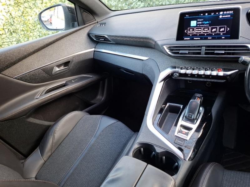 Used Peugeot 3008 2017 for sale - 77881770: Photo 11