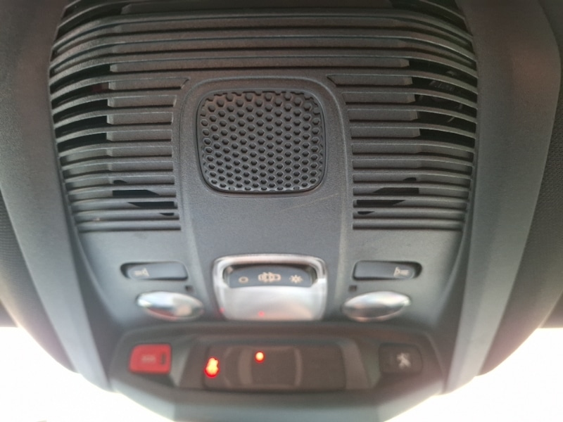 Used Peugeot 3008 2017 for sale - 77881770: Photo 19