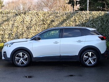 Used Peugeot 3008 2017 for sale - 77881770: Photo