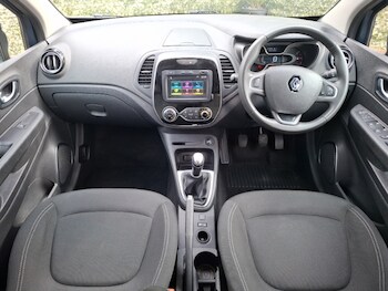 Used Renault Captur 2019 for sale - 78480414: Photo