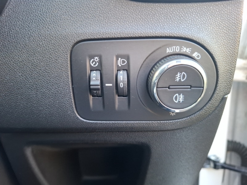 Used Vauxhall Crossland X 2018 for sale - 77782402: Photo 17