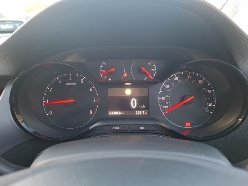 Used Vauxhall Crossland X 2018 for sale - 77782402: Photo 18