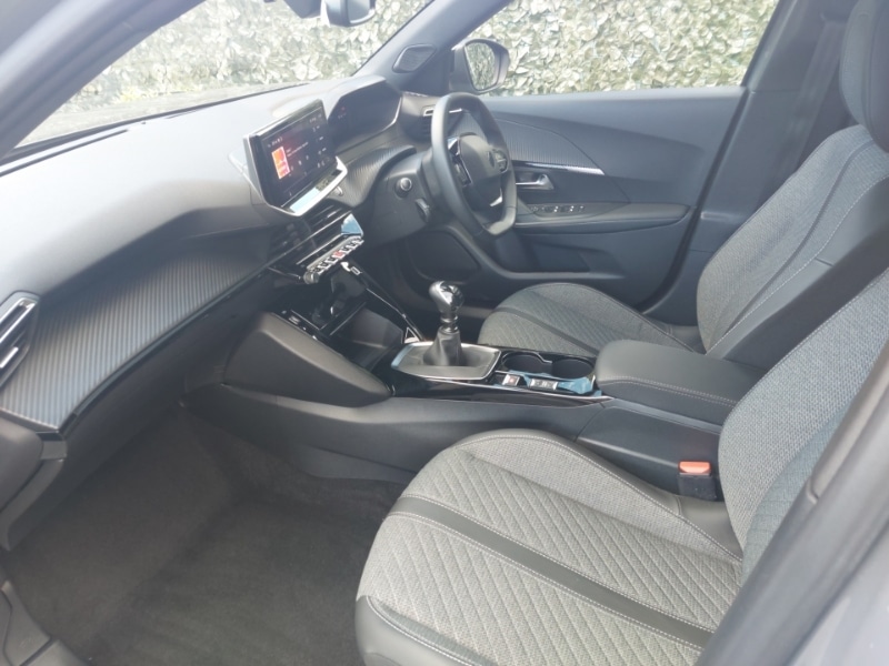 Used Peugeot 2008 2023 for sale - 76354330: Photo 5