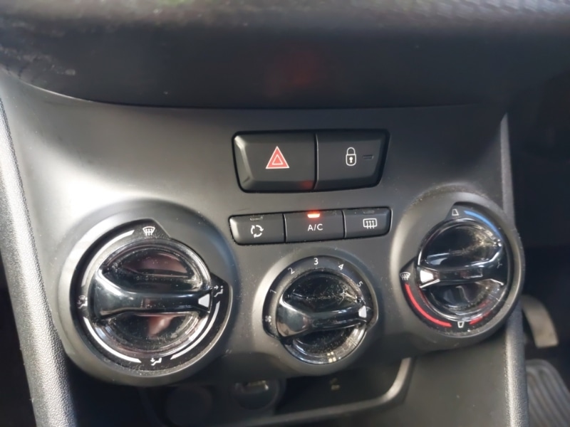 Used Peugeot 2008 2019 for sale - 76596716: Photo 16