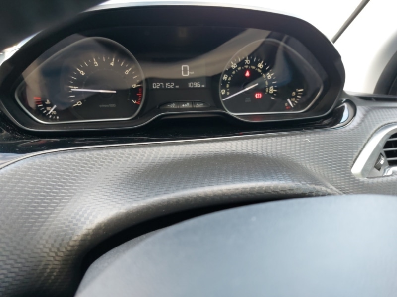 Used Peugeot 2008 2019 for sale - 76596716: Photo 18