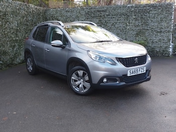 Used Peugeot 2008 2019 for sale - 76596716: Photo