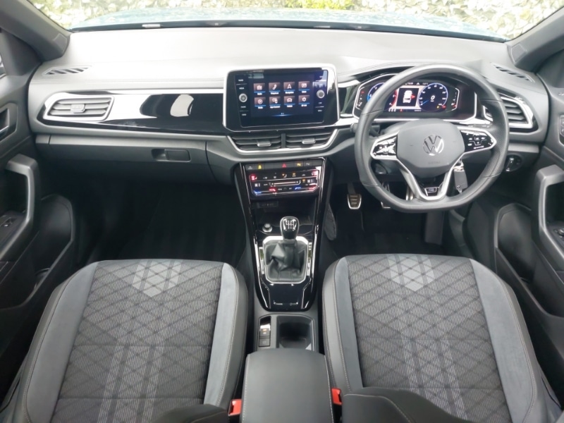 Used Volkswagen T-Roc 2023 for sale - 76335811: Photo 2