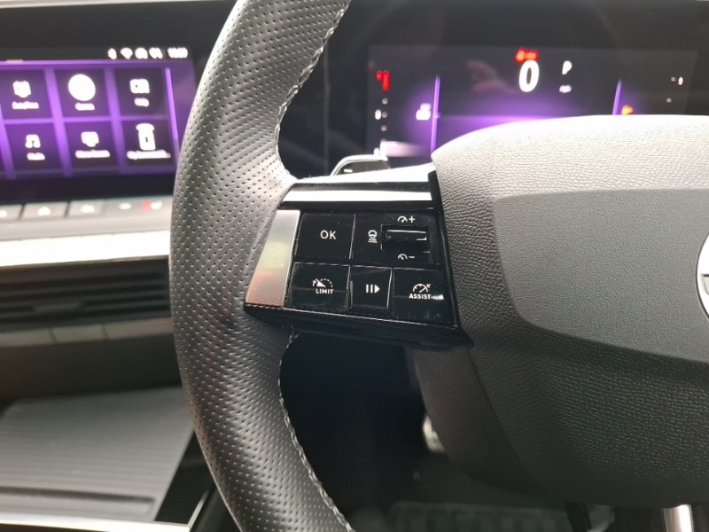 Used Vauxhall Astra 2023 for sale - 76970226: Photo 12