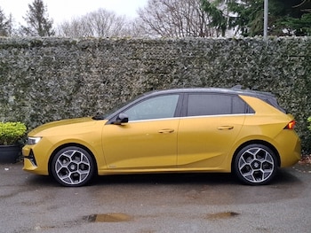 Used Vauxhall Astra 2023 for sale - 76970226: Photo
