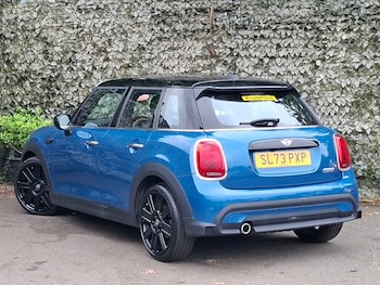 Used MINI Hatch 2023 for sale - 79070202: Photo