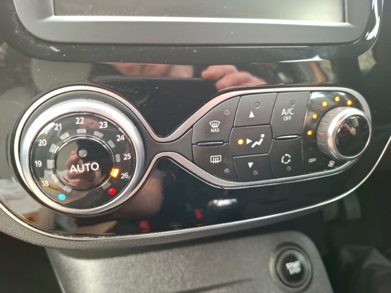 Used Renault Captur 2019 for sale - 77960452: Photo 15