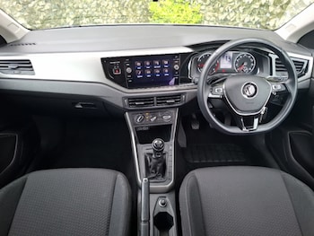 Used Volkswagen Polo 2019 for sale - 78771006: Photo