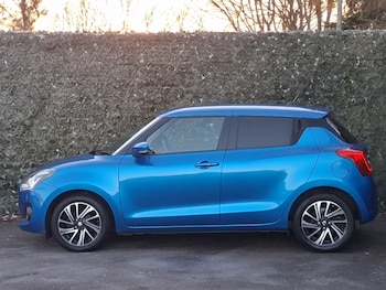 Used Suzuki Swift 2021 for sale - 77815488: Photo