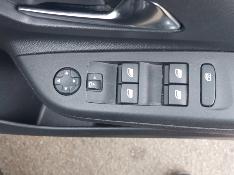 Used Vauxhall Corsa 2022 for sale - 76779533: Photo 12