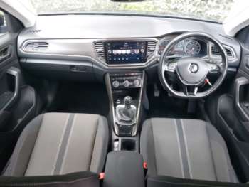 Used Volkswagen T-Roc 2019 for sale - 75205109: Photo