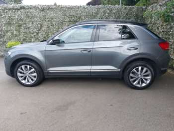 Used Volkswagen T-Roc 2019 for sale - 75205109: Photo