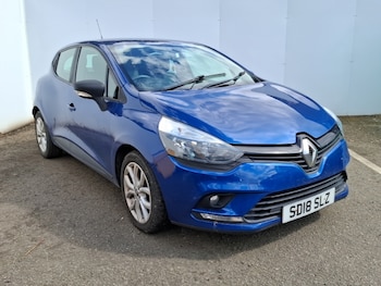 Used Renault Clio 2018 for sale - 79510655: Photo