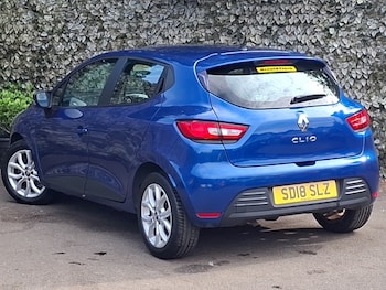 Used Renault Clio 2018 for sale - 79510655: Photo