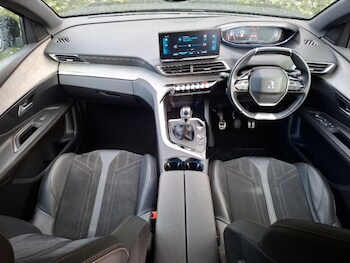 Used Peugeot 3008 2021 for sale - 77969192: Photo