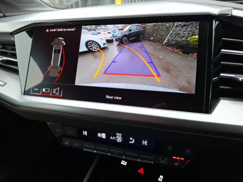 Used Audi Q4 e-tron 2024 for sale - 76974974: Photo 14