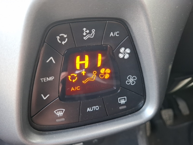 Used Toyota AYGO 2019 for sale - 78093823: Photo 15