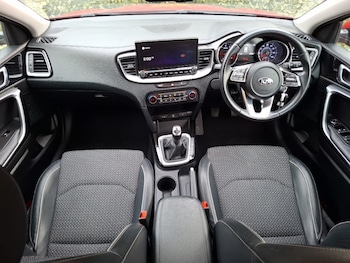 Used Kia Ceed 2021 for sale - 78621915: Photo