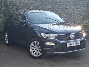 Used Volkswagen T-Roc 2019 for sale - 77751047: Photo