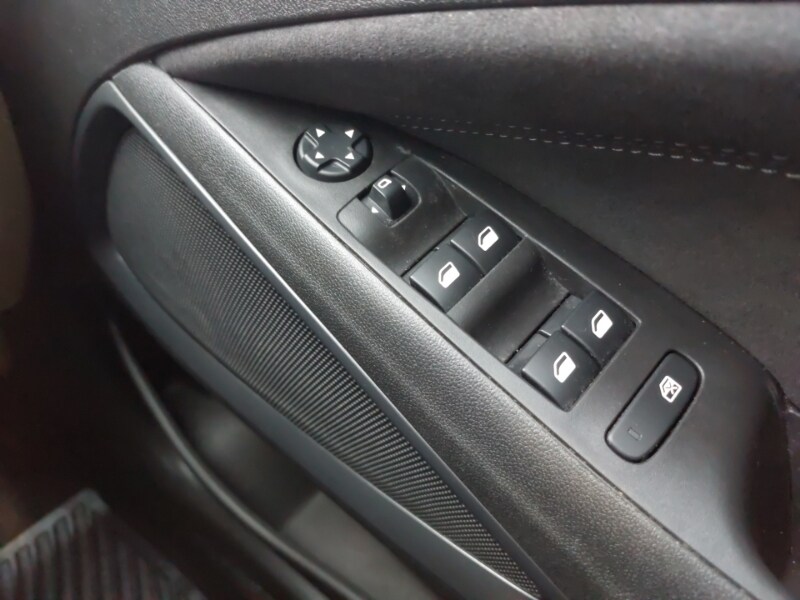 Used Vauxhall Crossland 2022 for sale - 76511527: Photo 19