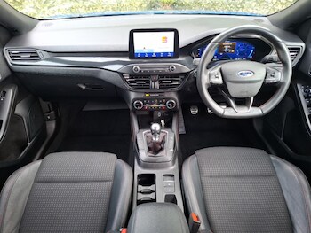 Used Ford Focus 2020 for sale - 78490222: Photo