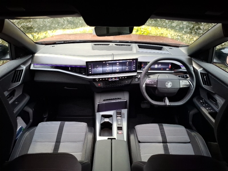 Used Vauxhall Grandland 2025 for sale - 76959097: Photo 2