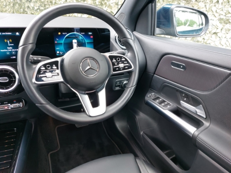 Used Mercedes-Benz GLA 2022 for sale - 76704735: Photo 10