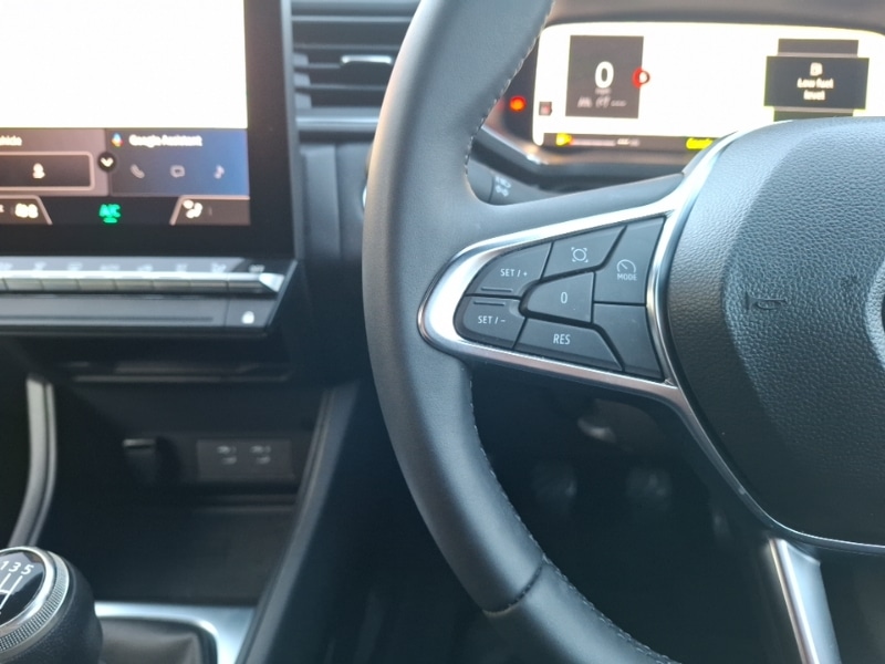 Used Renault Captur 2024 for sale - 76964026: Photo 12