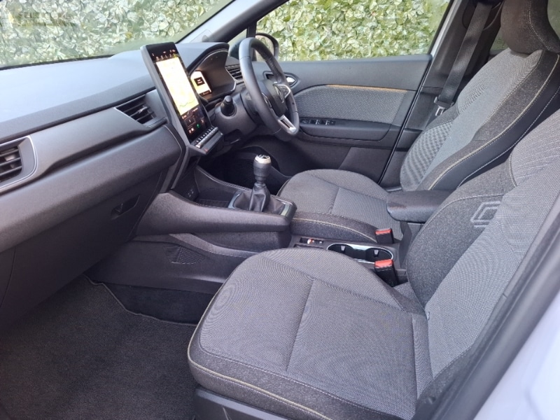 Used Renault Captur 2024 for sale - 76964026: Photo 5