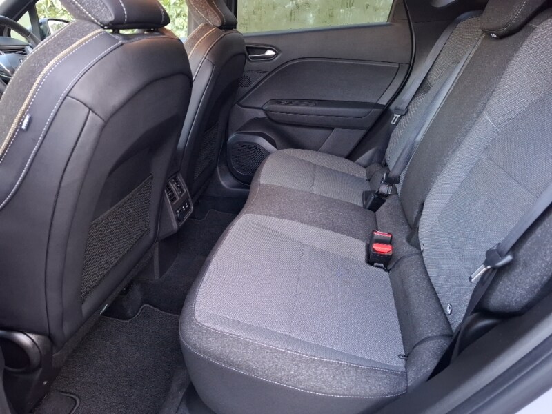 Used Renault Captur 2024 for sale - 76964026: Photo 6