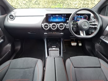 Used Mercedes-Benz GLA 2025 for sale - 79332636: Photo